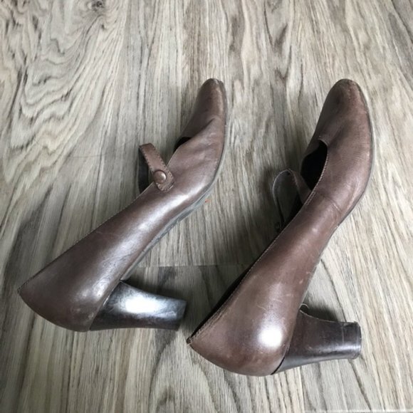 Naturalizer Leather 3” Heels Mary Jane Pumps - Picture 2 of 6